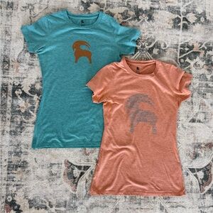 Backcountry Women’s Tees Size Medium Extra Length Mountain Goat Logo